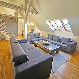  Apartament Historic Centre I